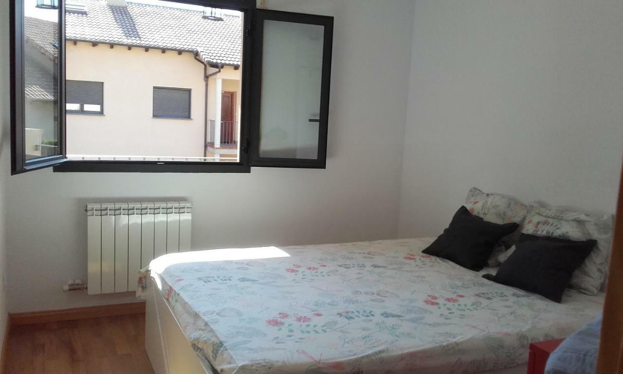 Apartamento Paola. Prepirineo. Senderismo, Relax... La Puebla De Castro Zewnętrze zdjęcie